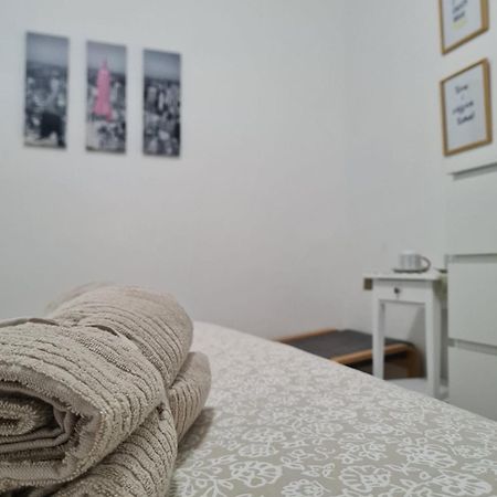 Eeb Private Room Habitacion Privada En Piso Compartido La Laguna  Ngoại thất bức ảnh